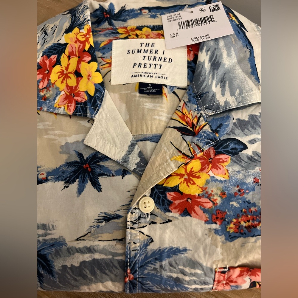 The Summer I Turned Pretty American Eagle Outfitters Button Down Shirt NWT - Picture 6 of 6